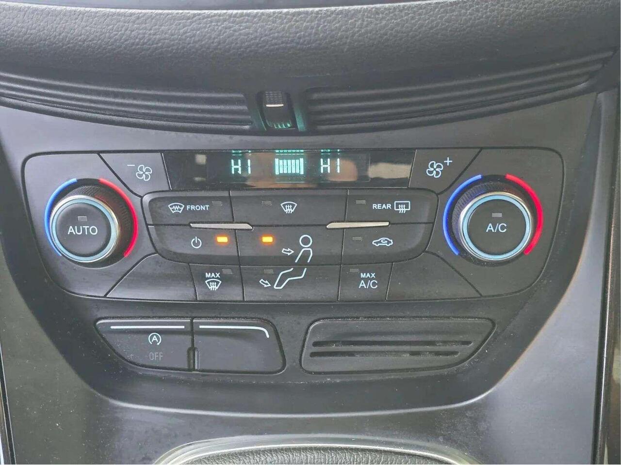 Ford Kuga DV67XHN Ford Kuga DV67XHN
