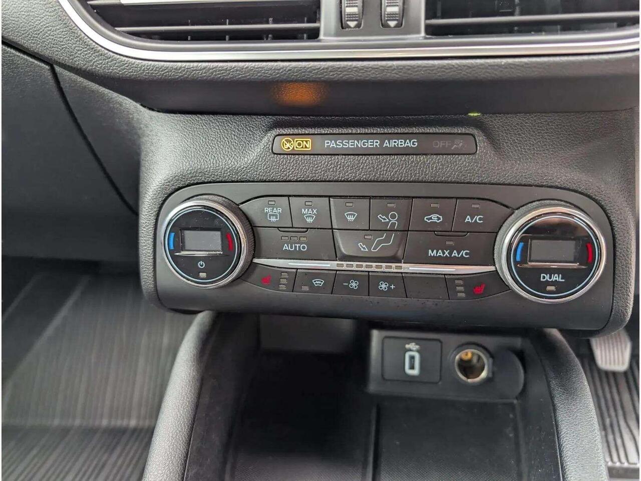 Ford Focus DS68YSW