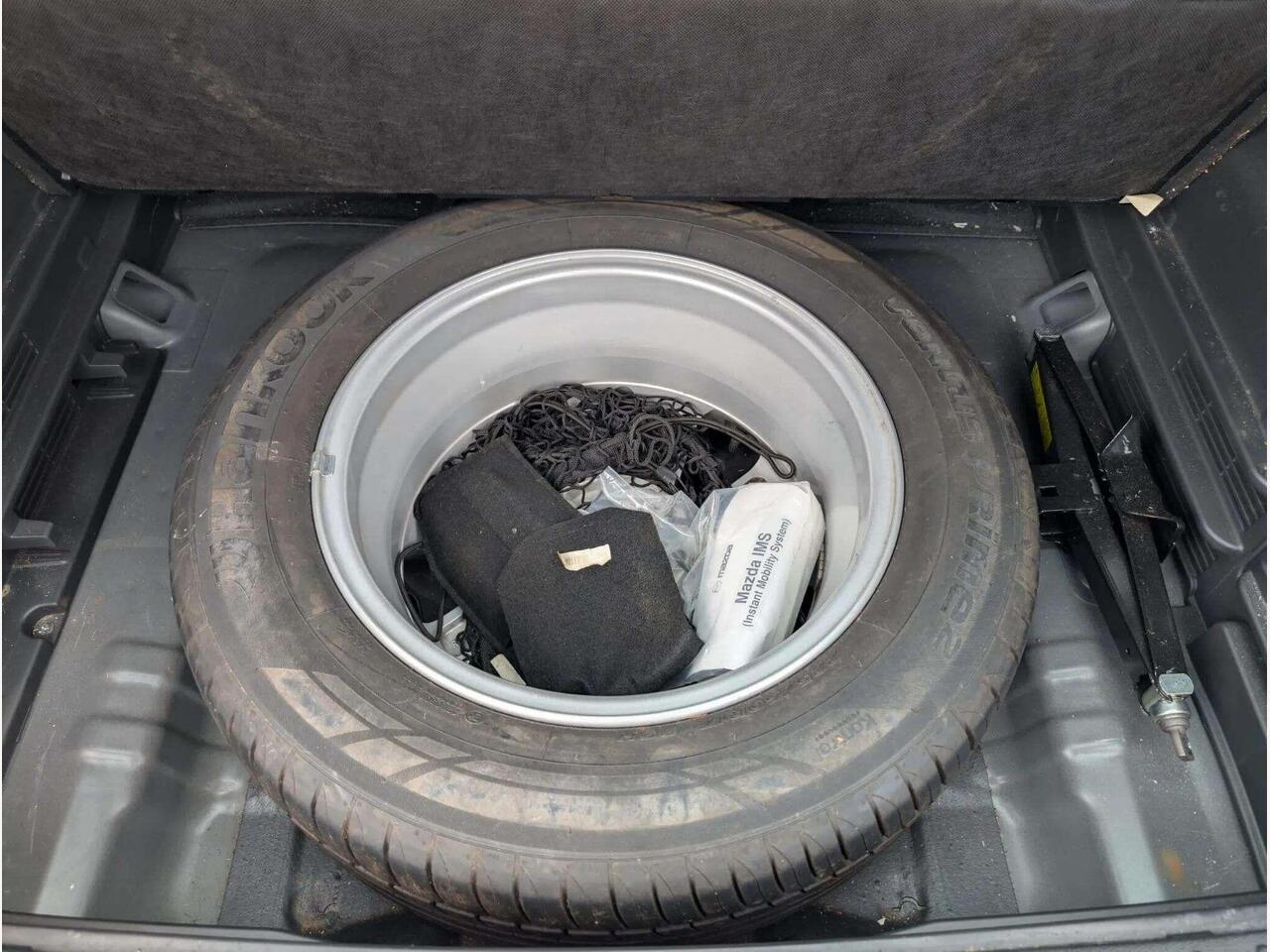 Hyundai TUCSON EJ65WNE Hyundai TUCSON EJ65WNE