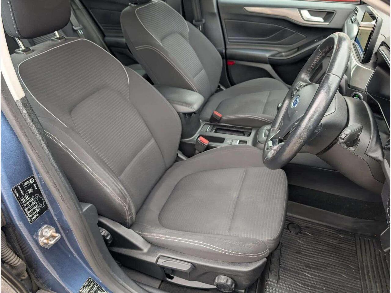 Ford Focus DS68YSW